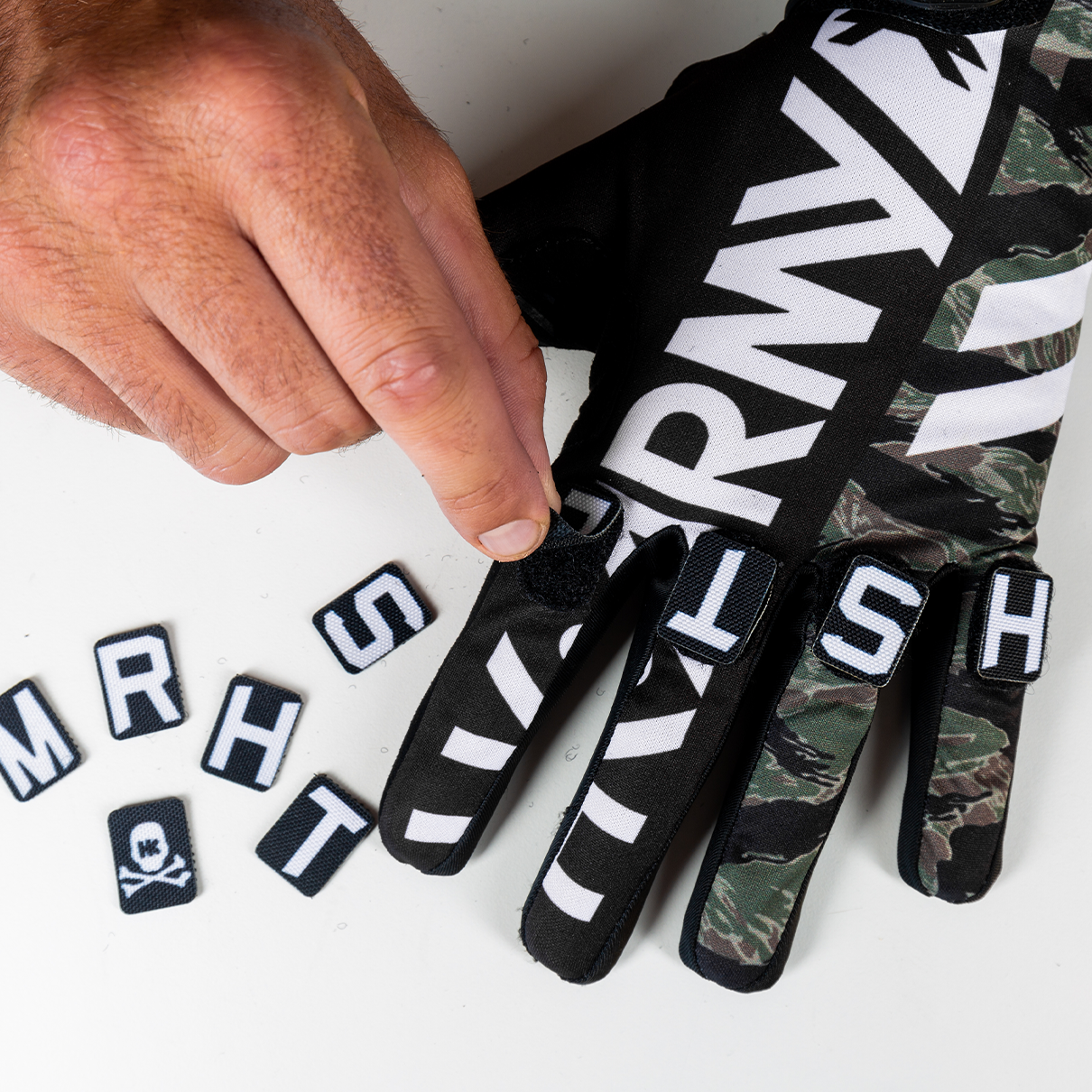 Freeline Knucklez Glove - Tigerstripe - XTREME Airsoft Superstore