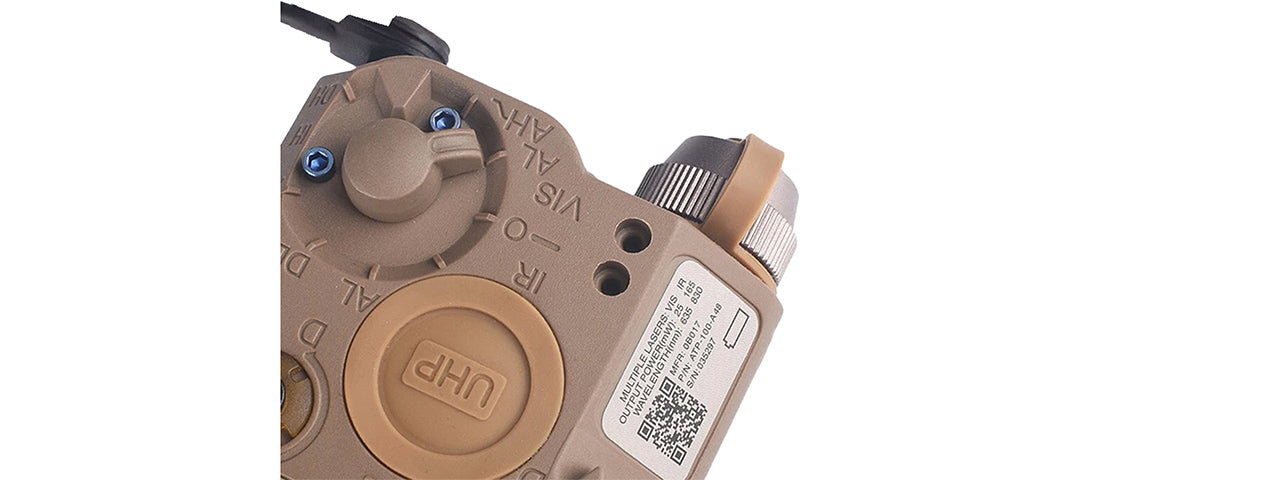 Atlas Custom Works PEQ15 LA5-C UHP Integrated Dual Color Laser w/ Flashlight - (Dark Earth)