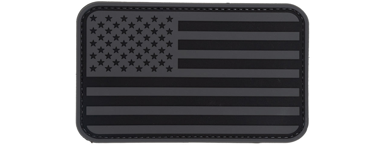 Large Forward US Flag PVC Patch (Color: Black)