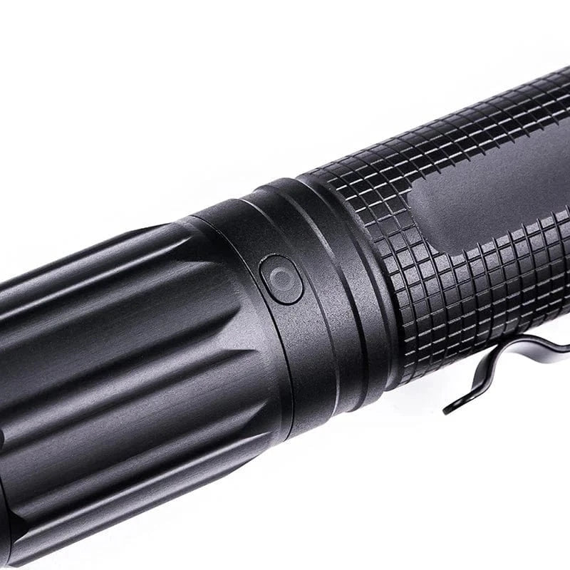E52C Every Day Flashlight - XTREME Airsoft Superstore