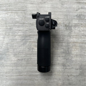 Vertical Foregrip 3 in 1 Flashlight (2000 Lumen) - XTREME Airsoft Superstore