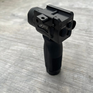 Vertical Foregrip 3 in 1 Flashlight (2000 Lumen) - XTREME Airsoft Superstore