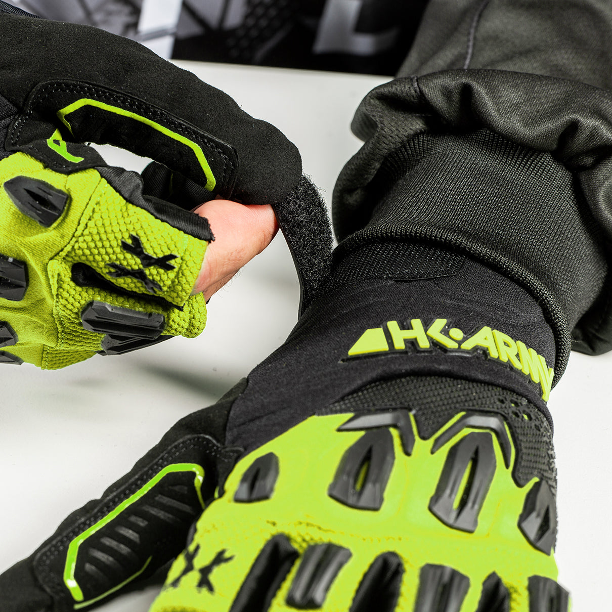 Hardline Armored Glove  - Energy - XTREME Airsoft Superstore